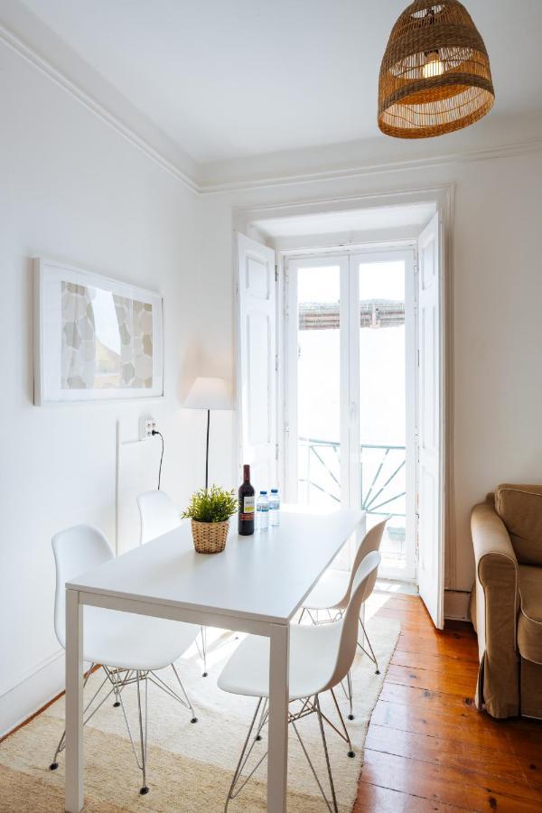 One-Bedroom Apartment River View