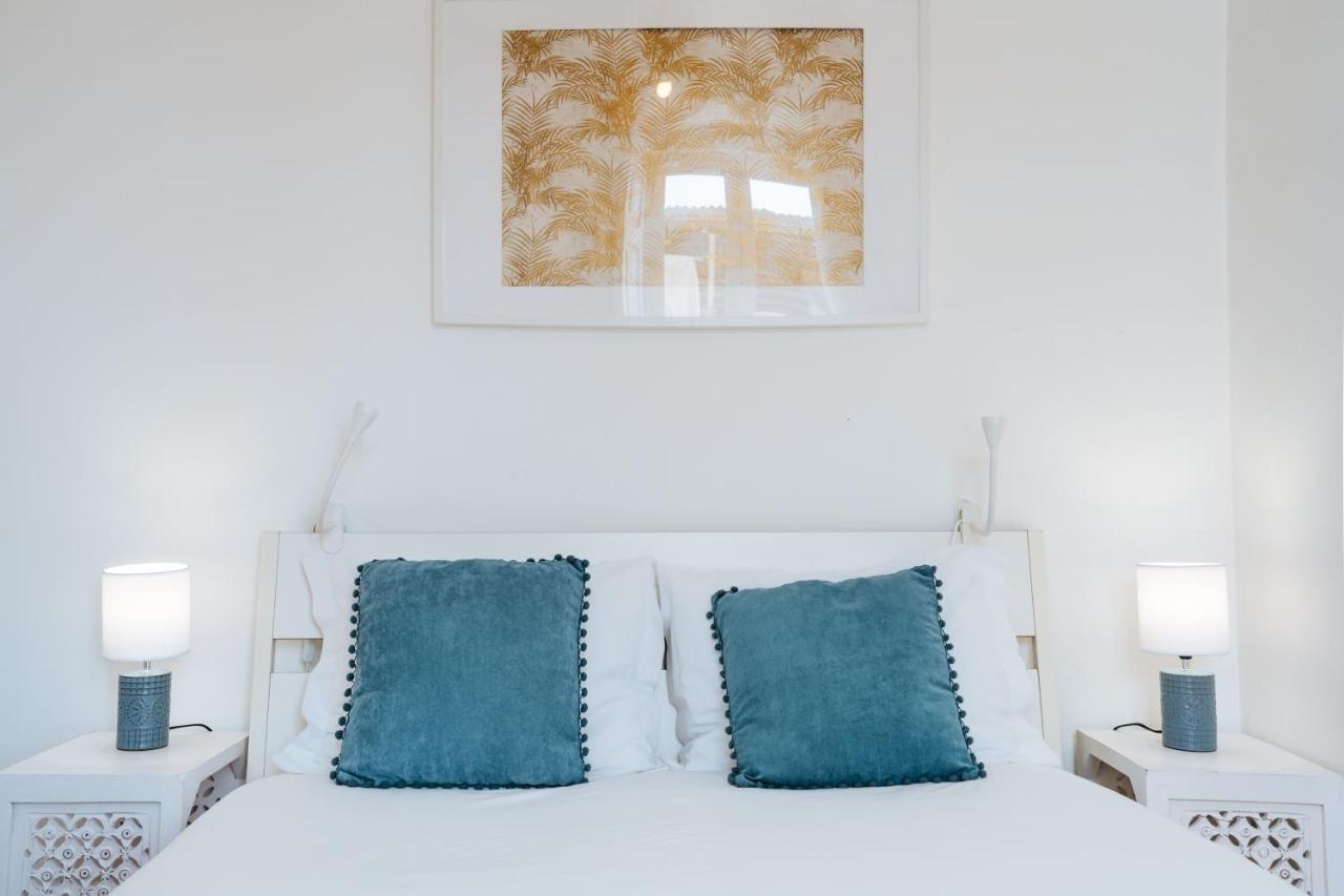 One-Bedroom Apartment River View