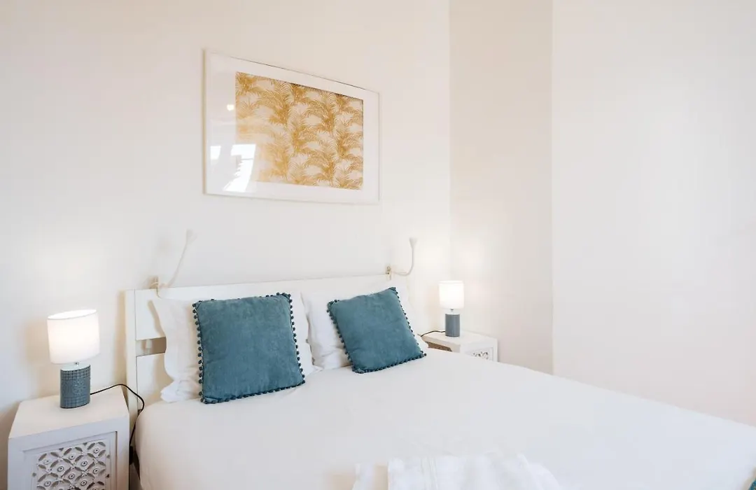 Behappy Apartments-1